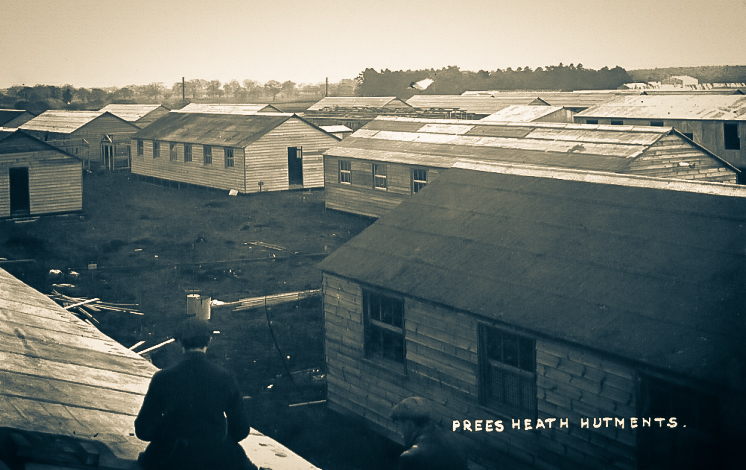 Prees_Heath_hutments_construction